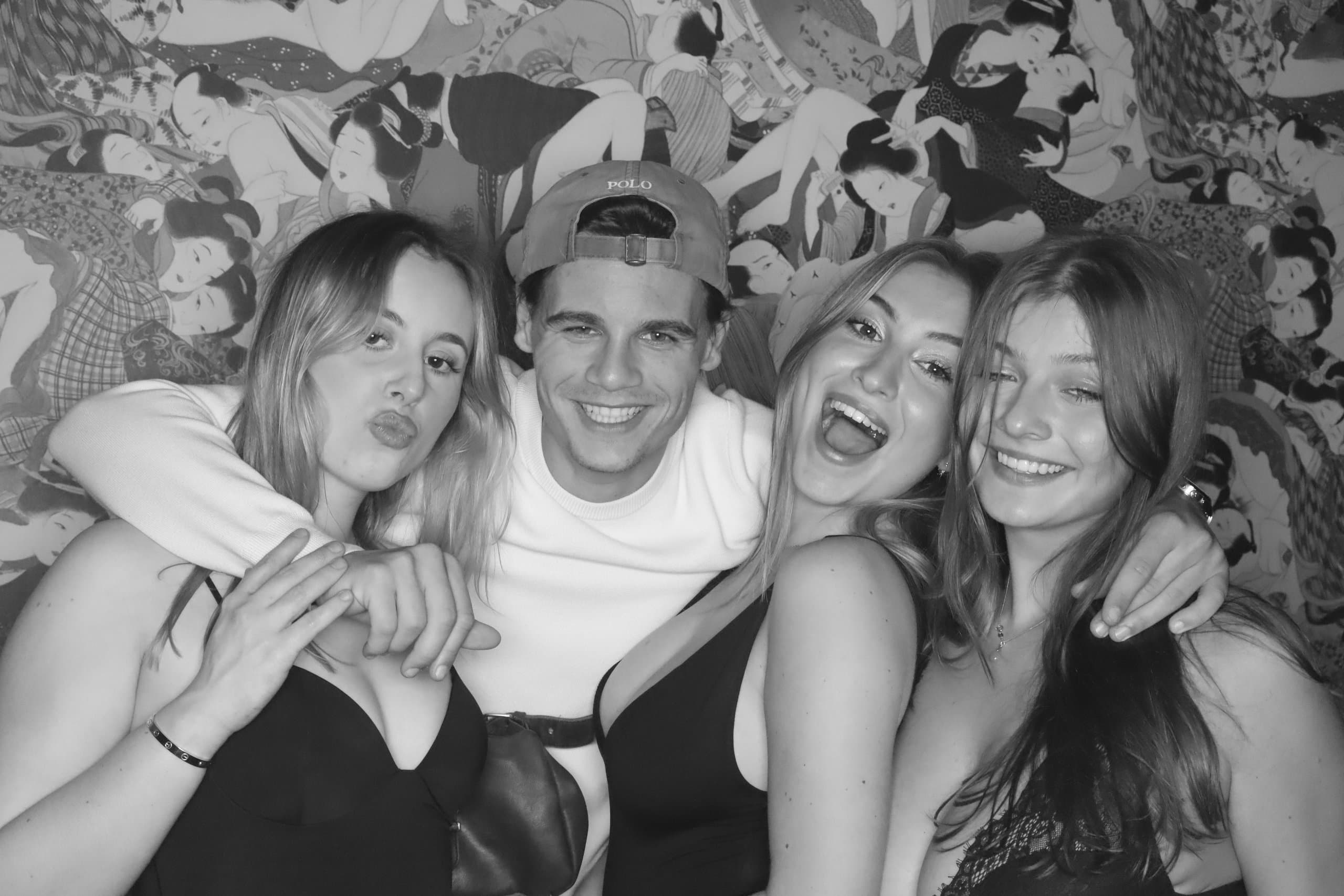 ESCA — Soirée BDE Saint-Valentin — photo 2
